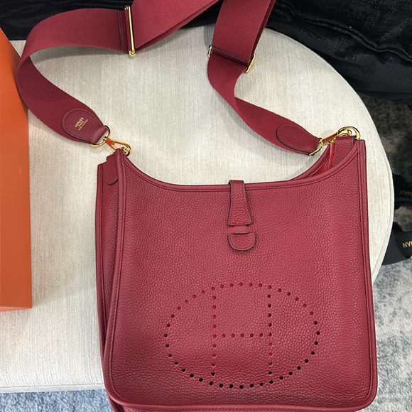 Hermes red Evelyne 29. Perfect. - Picture 4 of 13